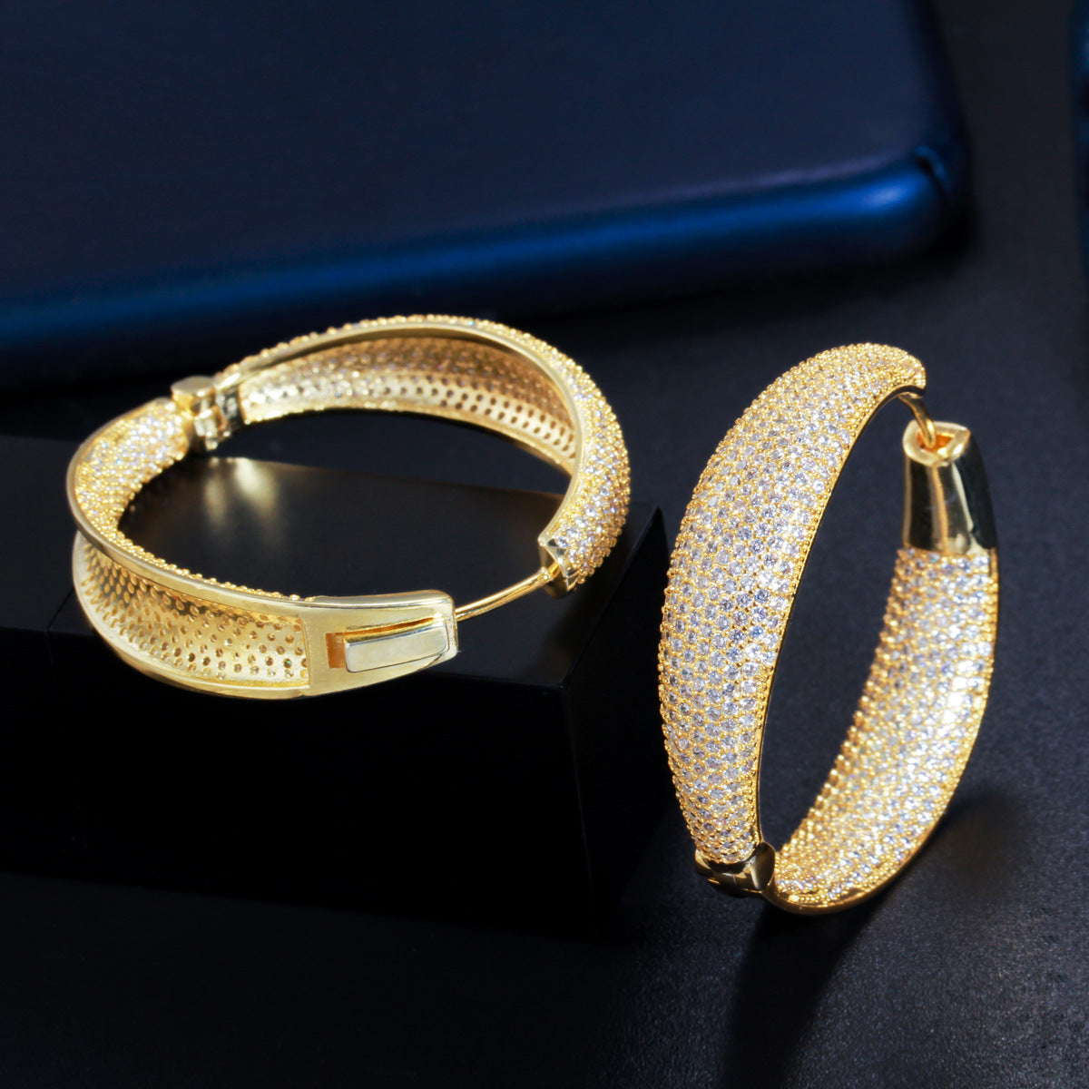 <tc>Auristra Grande Boucles d'oreilles</tc>