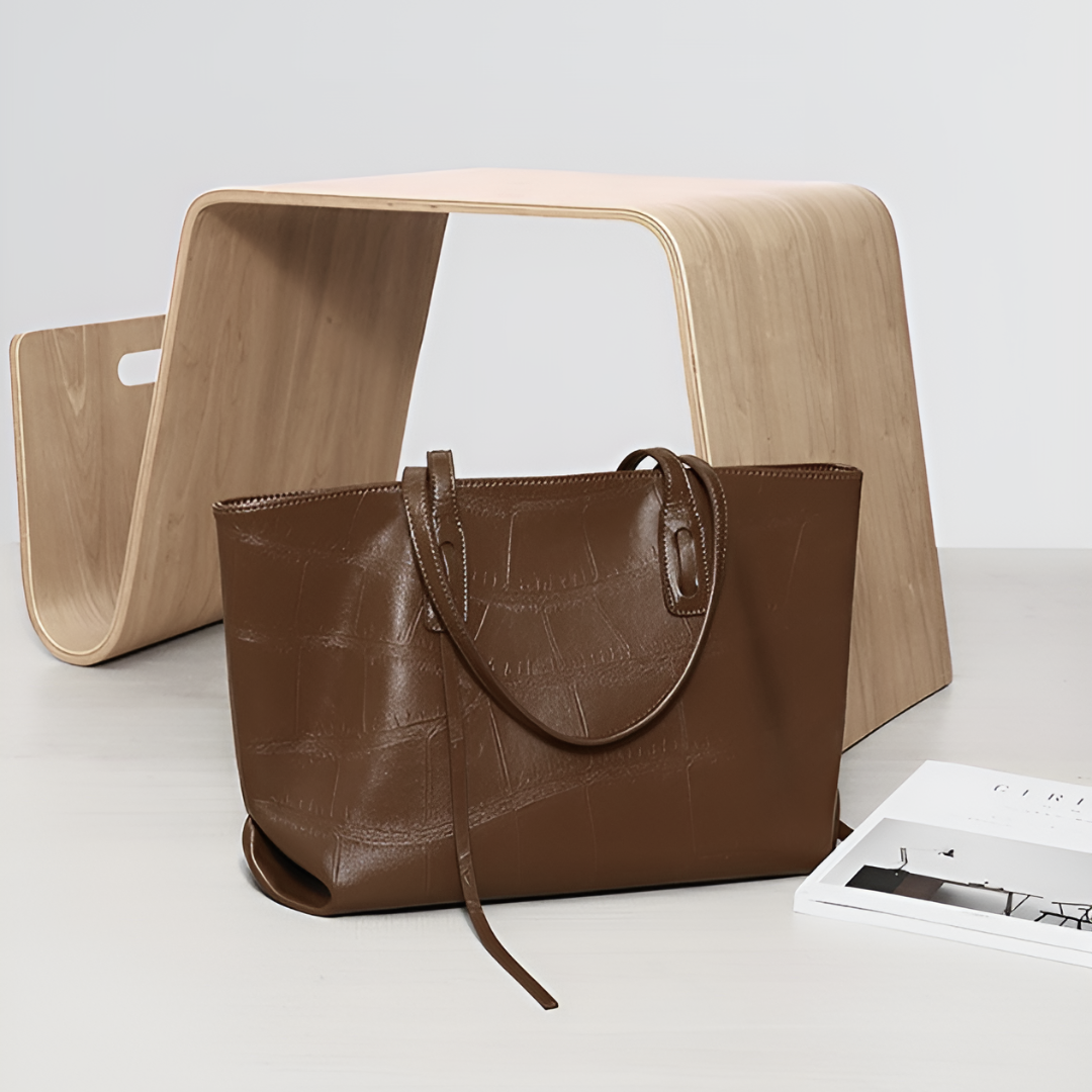 Melly Shoulder Bag