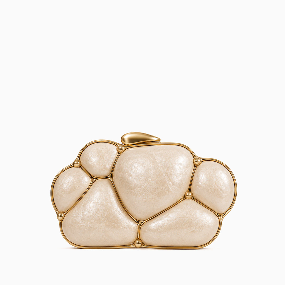 Jinky Pebble Clutch