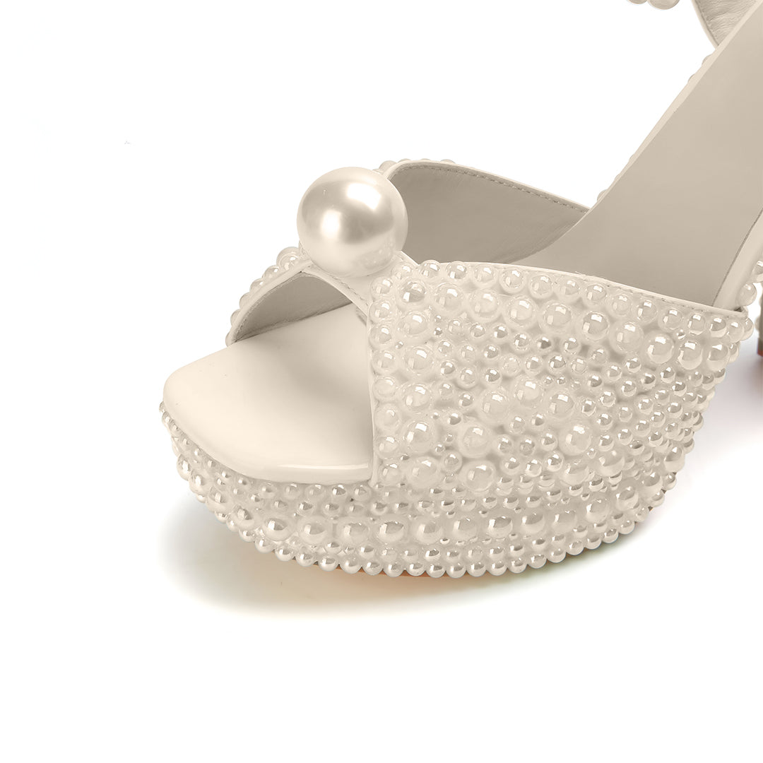 <tc>Ava nacrés Talons </tc>